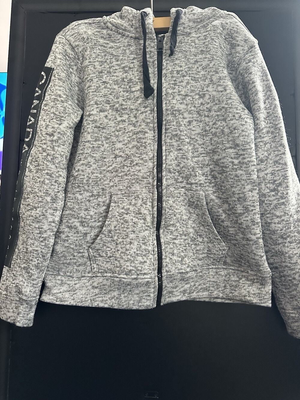 Canada Weather Gear Women’s Large Sherpa Lined Full Zip Hoodie Gray Black